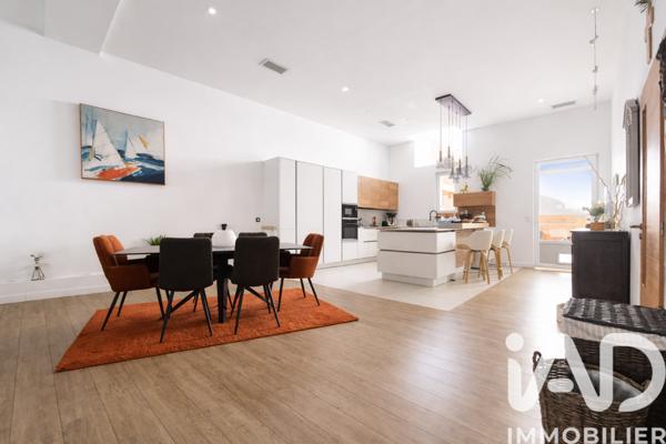 Appartement à vendre 5 pièces 218 m² Béziers