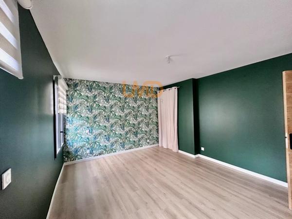 Maison , Quartier Revolution, Terrasse, Calme, Lumineux