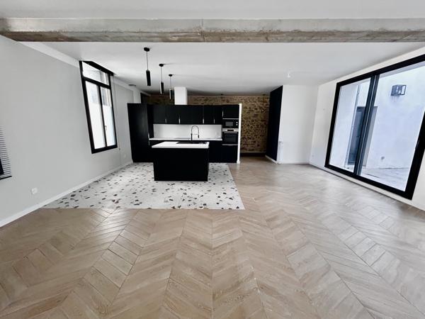 Maison , Quartier Revolution, Terrasse, Calme, Lumineux