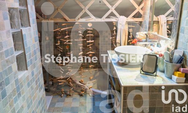 Maison d’architecte 11 pièces de 232 m² à Autun (71400)