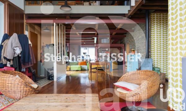 Maison d’architecte 11 pièces de 232 m² à Autun (71400)