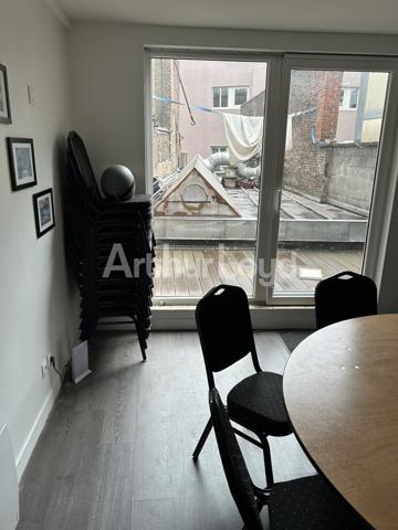 Bureaux à Vendre - Emplacement d'Exception sur la Grand'Place de Lille | Vue Imprenable & Fort Potentiel Investisseur
