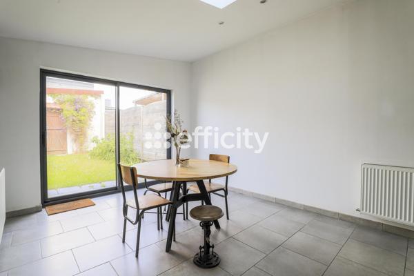 Maison 3 pièces - 94 m² Exclusivité efficity