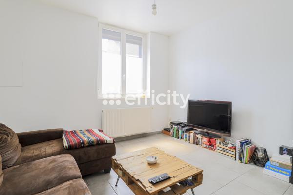 Maison 3 pièces - 94 m² Exclusivité efficity