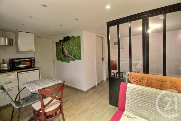 maison à vendre  6 pièces - 180 m2 LUGRIN - 74