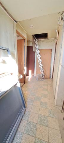 Ensemble immobilier avec 2 locaux commerciaux loués, 4 appartements et un hangar de 200 m2 sur Etampes quartier Saint-Martin à 650m de la gare RER C Saint-Martin d'Etampes