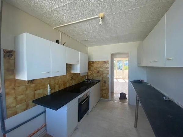 APPARTEMENT T5 A LOUER - STE FOY LES LYON Les-Provinces 80.63 m 2 1 200 € charges comprises par mois