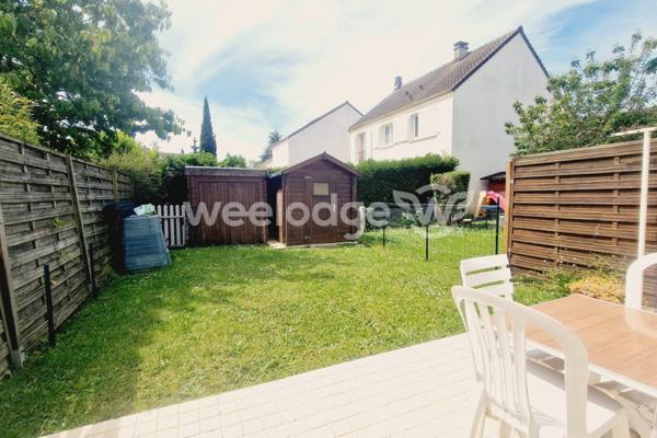 Maison à vendre 5 pièces de 97 m² à Élancourt