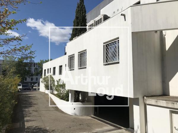 Bureaux à louer à Montpellier avec accès PMR et parkings gratuits