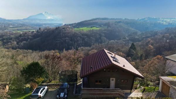 Maison individuelle au calme avec énorme vue sur les Alpes !