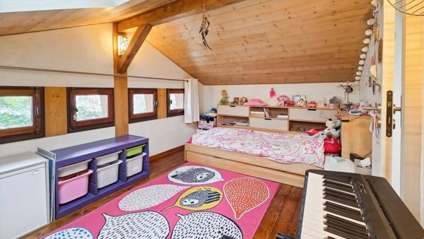 Maison individuelle au calme avec énorme vue sur les Alpes !