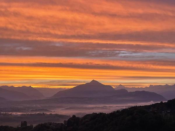 Maison individuelle au calme avec énorme vue sur les Alpes !