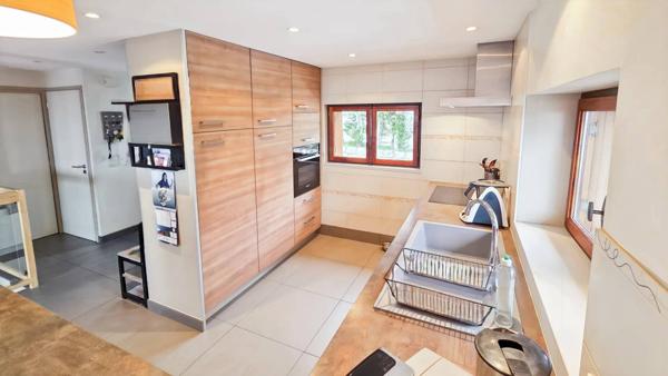 Maison individuelle au calme avec énorme vue sur les Alpes !