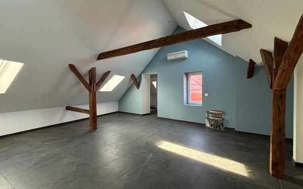 Appartement à vendre    4 pièces • 80 m2 Erstein