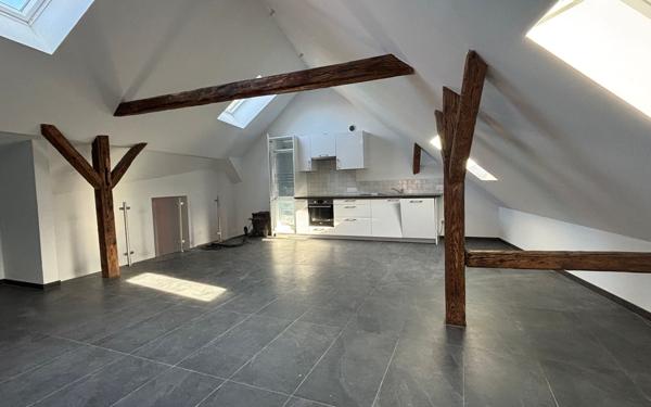 Appartement à vendre    4 pièces • 80 m2 Erstein