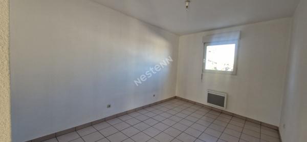 GENAS Azieu - Appartement type 3 de 66 m² avec balcon dans petite résidence fermée au calme