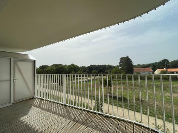 Location appartement Reze : 777 € - AJP Immobilier Rezé