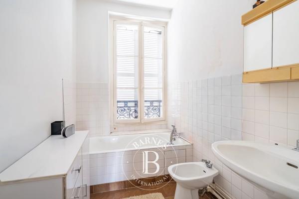 Chatou, Maison 6 Chambres -  322 m² à vendre