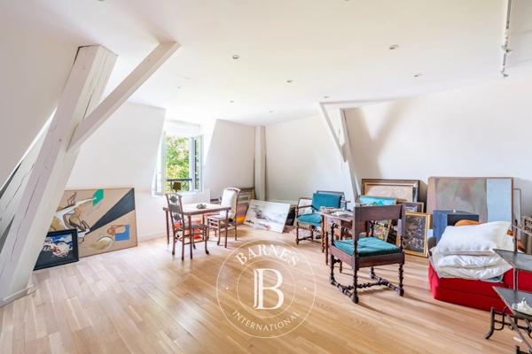 Chatou, Maison 6 Chambres -  322 m² à vendre