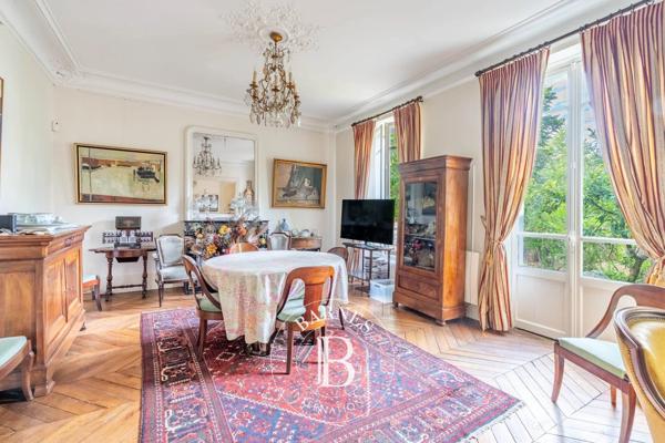 Chatou, Maison 6 Chambres -  322 m² à vendre