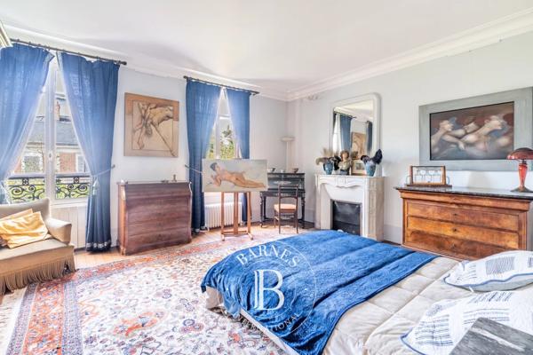 Chatou, Maison 6 Chambres -  322 m² à vendre