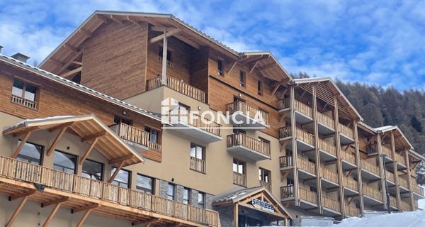 À vendre Studio 28.04 m² - Vars 05560