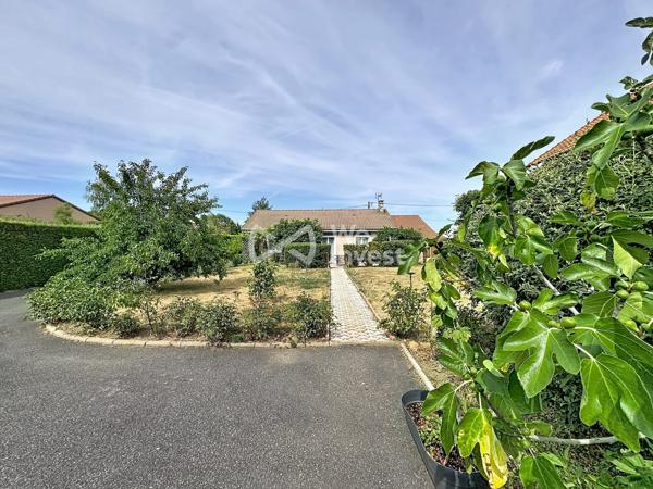 Villa de plain-pied de type 5 avec jardin.