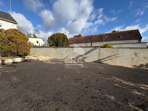 APPARTEMENT T1 BIS A LOUER MEUBLE - VENDOME - 1 CHAMBRE, PARKING PRIVATIF