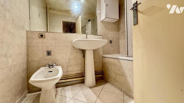 92100 BOULOGNE NORD - APPARTEMENT 2 PIECES - A RENOVER- 