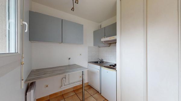 Studio à Asnières sur Seine, proche métro 13 - Gabriel Péri