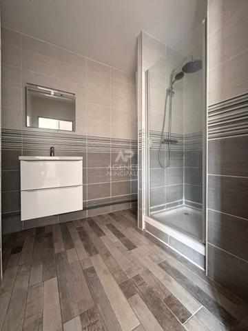 Appartement Poissy 1 pièce(s) 23.21 m2 Loyer 795 €/mois charges comprises **  - Référence  9297