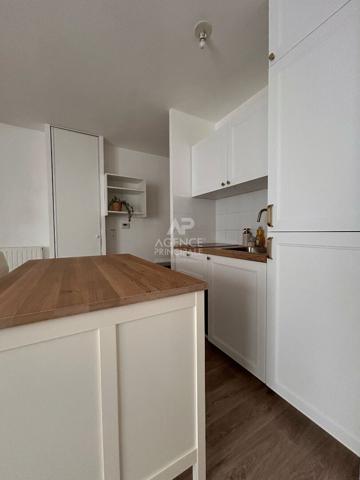 Appartement Carrières Sous Poissy 1 pièce(s) meublé 29.24 m2 Loyer 800 €/mois charges comprises **  - Référence  9079