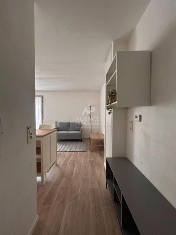 Appartement Carrières Sous Poissy 1 pièce(s) meublé 29.24 m2 Loyer 800 €/mois charges comprises **  - Référence  9079