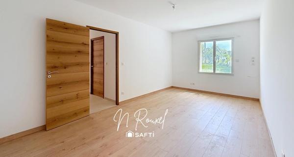 Superbe maison neuve de plain-pied hors lotissement !