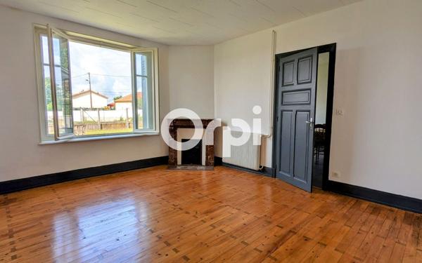 Maison à vendre    4 pièces •  Lezoux