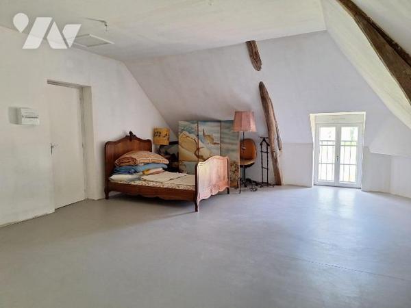 Belle maison avec 1700m² de terrain, Blancafort