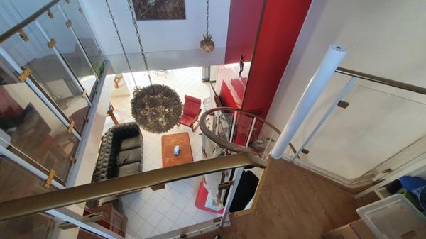 Maison à vendre 5 pièces 166 m² sur terrain de 3000m² avec piscine   (60)