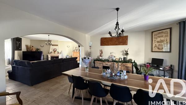 Maison à vendre 5 pièces 140 m² Bellegarde