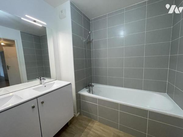 A Vendre - Appartement T3 avec balcon et deux places de parking – Rezé