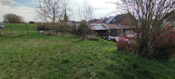Terrain à Batir à vendre à Crécy-sur-Serre dans l'Aisne (02270), ref : 02014/828