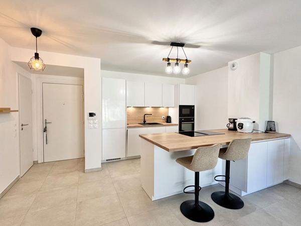À louer - Superbe T2 MEUBLÉ neuf avec terrasse, jardin (100m²) et garage - THIONVILLE