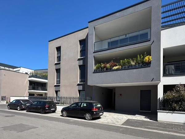 À louer - Superbe T2 MEUBLÉ neuf avec terrasse, jardin (100m²) et garage - THIONVILLE