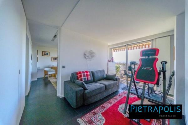 Sainte-Foy-lès-Lyon – T4 d’exception avec vues panoramiques