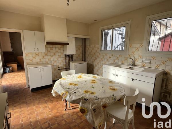 Maison 5 pièces de 89 m² à Gabarret (40310)
