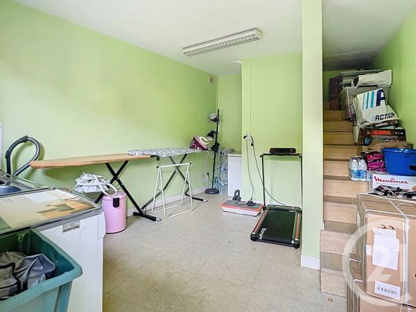 Appartement F4 à vendre  4 pièces - 97 m 2   CREPY EN VALOIS  - 60