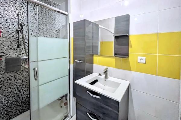 Maison Dompierre Sur Mer 7/8 pièce(s) 180 m2 SUR 769 M2, Dompierre sur mer 17139