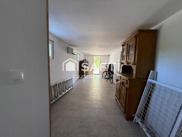 VALRÉAS, 84600 Enclave des Papes, Provence