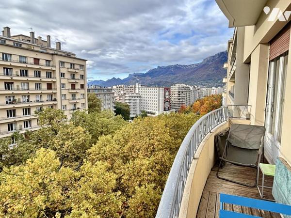 Grenoble – Appartement 4P+C de caractère dans résidence prisée, à deux pas du centre