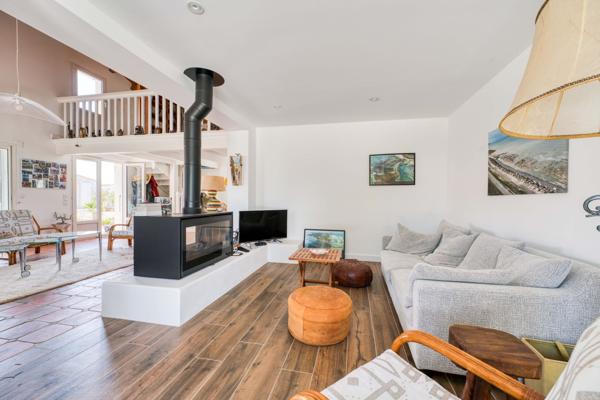 Vente Maison de luxe Saint-Pierre-d'Oléron 10 Pièces 238 m²
