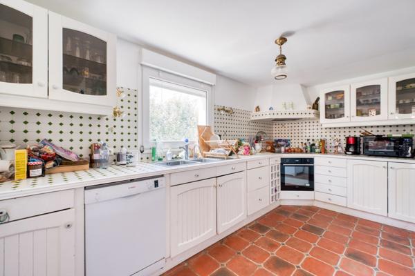 Vente Maison de luxe Saint-Pierre-d'Oléron 10 Pièces 238 m²